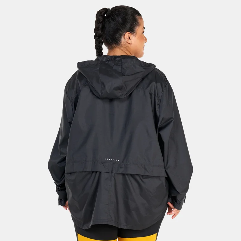 Nike Women's Essentials Running Jacket (Plus Size)